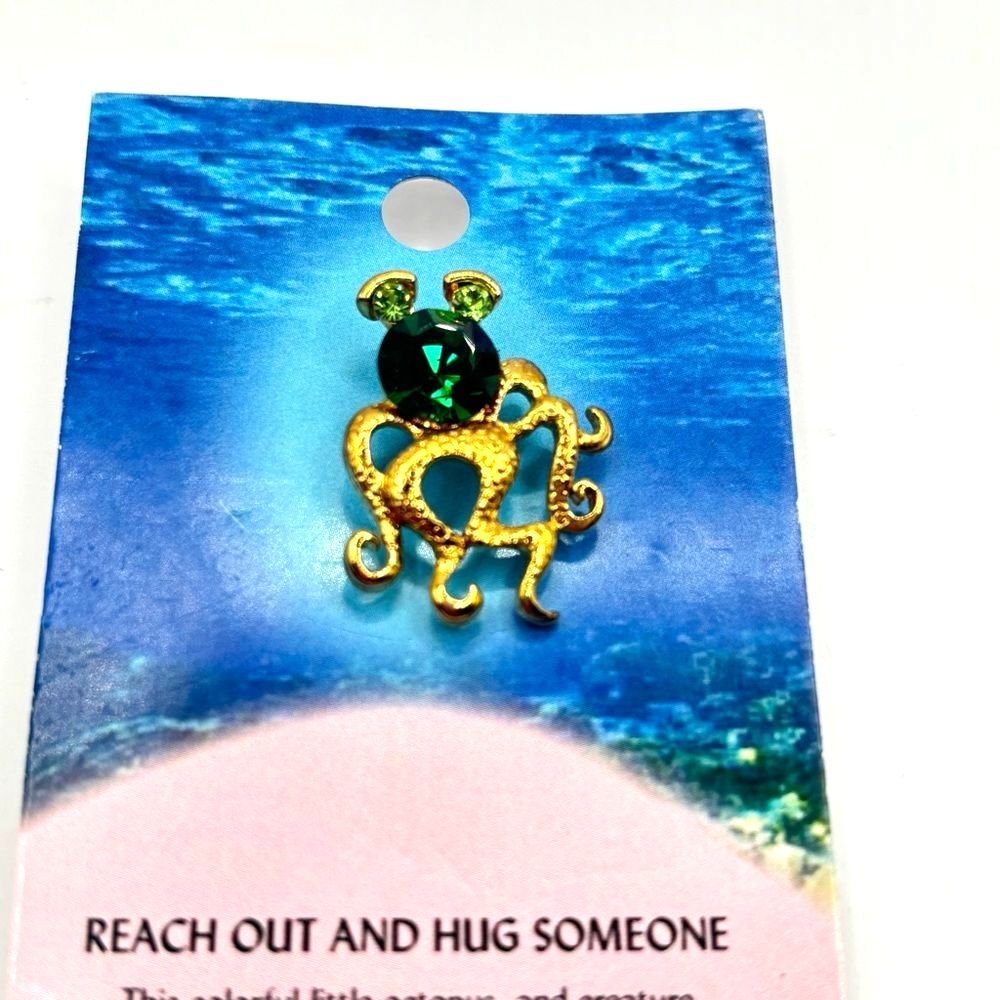 Gold Octopus Lapel Pin Green Rhinestone Animal Brooch